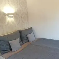 Simay Apartman II – hotel w mieście Balatonalmádi