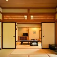 藤龍館-TOURYUKAN-Yunokamionsen, hotell i Yunokami