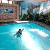 MC One Stop Road Lounge Hotel, hotel en Xai-Xai