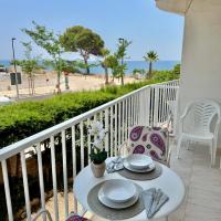 APARTBEACH NAUTILUS con VISTAS MAR, hotel en Miami Platja