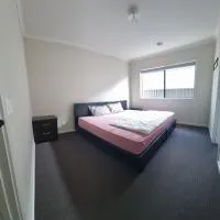 Room in house, hotelli kohteessa Clyde