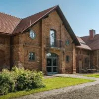 Dwór Kombornia - Folwark, хотел в Комборня