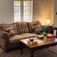 Cozy Mountain Retreat Near Lakes & Park City, hotel i Coalville