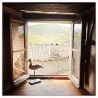 Pause bien-être & nature dans la chambre du moine, khách sạn ở Saint-Arçons-dʼAllier