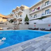포로스에 위치한 호텔 Evita's Resort
