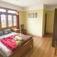 Holiday hills homestay, hotelli kohteessa Bomdila