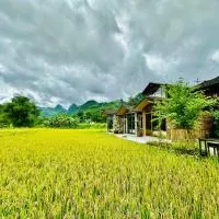 Du Gia Field View Homestay, hotel u gradu Làng Cac