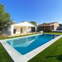 Villa Alarilla Grupos Grandes, hotel v destinaci Fuentidueña de Tajo