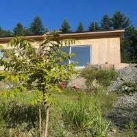 Kvernhusheia Gjestegård, hotelli kohteessa Rødland