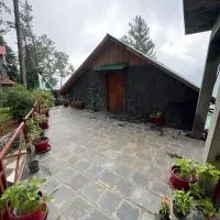 Haven Hilltop Cottage, Dunga Gali، فندق في Dunga Gali
