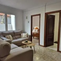 PISO LOLITA - Centro Malpica, hotelli kohteessa Malpica