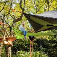 Robinzonski kamp Žumberak, hotel v destinácii Grabar