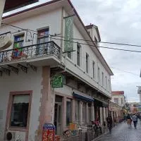 Özel Otel, viešbutis mieste Aivalikas
