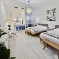 Coastal Getaway Steps to Beach & TPC Sawgrass, hotel a Sawgrass