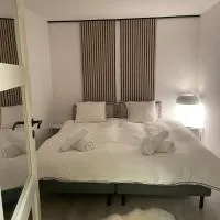 Apartment near Arlanda Airport Stockholm including parking, hotel a Rosersberg