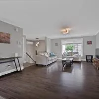 Comfortable 3BR Getaway, hotell i Riverview