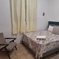 Humacao Guest House 3, hotel i Humacao