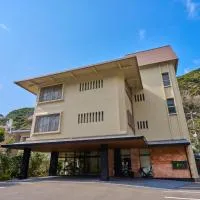 下田温泉 湯本の荘 夢ほたる, hotel di Amakusa