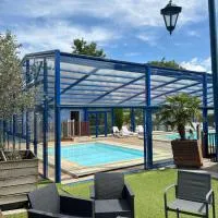 Camping La Tentation, hotel u gradu Renty