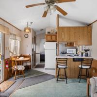 Casa Villa Park 91, hotel near Bradford Regional Airport - BFD, Russell