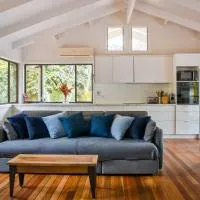 Snows Creek Retreat - The Pool House, готель у місті Upper Coopers Creek