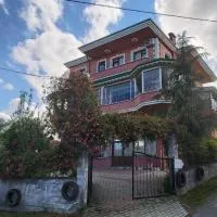 Trabzon Gürbulakta kiralık villa، فندق في طرابزون