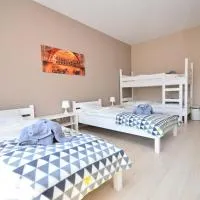 G'HOSTEL โรงแรมในDeszczno