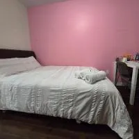 Cozy Room 4mins from Ottawa-Gatineau Airport, hotel din Gatineau