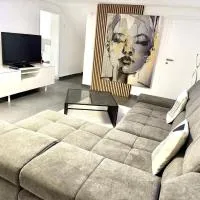 Bindlach में, होटल Stilvolles Designappartment mit Terasse & Garten im idylischem Bindlach