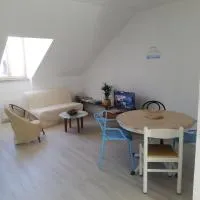La mansarde – hotel w mieście Nozay