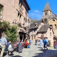 Auberge Saint Jacques, hotel u gradu Konk