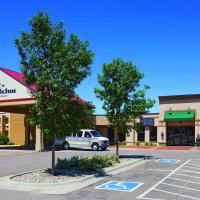 AmericInn by Wyndham Watertown, hotel poblíž Watertown Regional Airport - ATY, Watertown