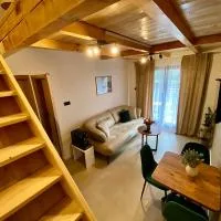 Taca House - Airport apartman, hotelli kohteessa Surčin