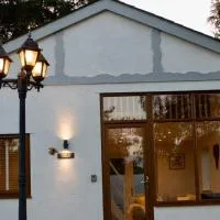 Honey Bee Cottage Tiny House Welshpool, hotel u gradu 'Welshpool'