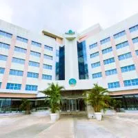 Lake Greenfield Hotel and Towers, ξενοδοχείο στην Αμπούζα