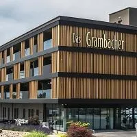 Hotel-Restaurant Das Grambacher I FREE PARKING I SELF CHECK-IN, Hotel in Graz