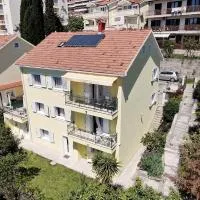 Apartments Begovic, hotel v mestu Savina