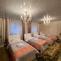 RECHARGE guest house, hotelli kohteessa Naryn