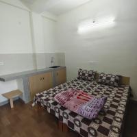 LVMR MIDTOWN Pg, hotel cerca de  Aeropuerto de Kullu-Manali - KUU, Shamshi
