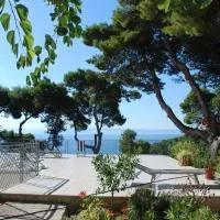 Hotel La Vela, hotel a Isole Tremiti