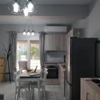 Dimis Apartment โรงแรมในChrysoupolis
