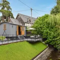 Bechan Brook Hut, hotel en Bettws Cedewain