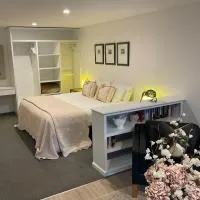 Sequoias on Berkshire - Studio Apartment, Hotel in Arrowtown