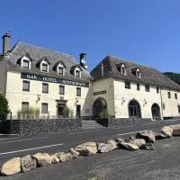 Gîte-Auberge du Pont de Lanau, hotel a Neuvéglise