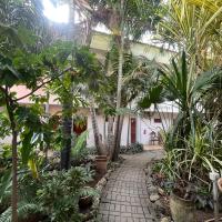 27 Cafe Zanzibar Airport Hotel, Abeid Amani Karume-alþjóðaflugvöllur - ZNZ, Zanzibar, hótel í nágrenninu