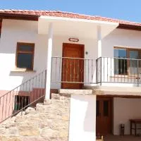 Ижата 2 – hotel w mieście Borovitsa