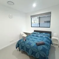 Cozy Double Room in Modern House - NR6, hotelli kohteessa Guildford