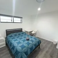 Comfortable Room in Modern and Peaceful Home - NR8, hotel u gradu 'Guildford'