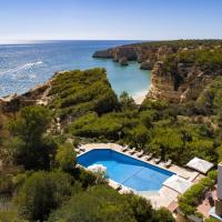 Stunning Oceanview Algarve Villa 9 Bedrooms Villa Quinta Marinha, Hotel in Lagoa