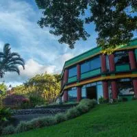 Lake Arenal Hotel, Brewery & Farm, khách sạn ở Tilarán